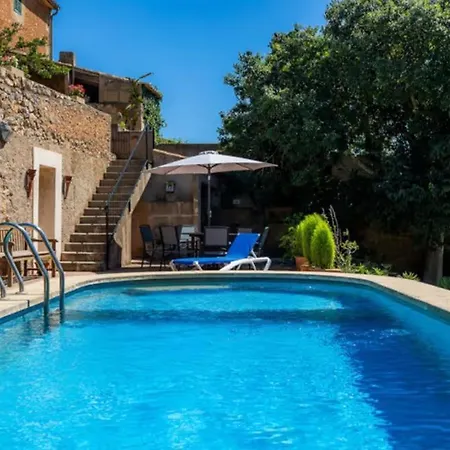 Villa So Na Sopa Con Piscina Y Un Precioso Jardin